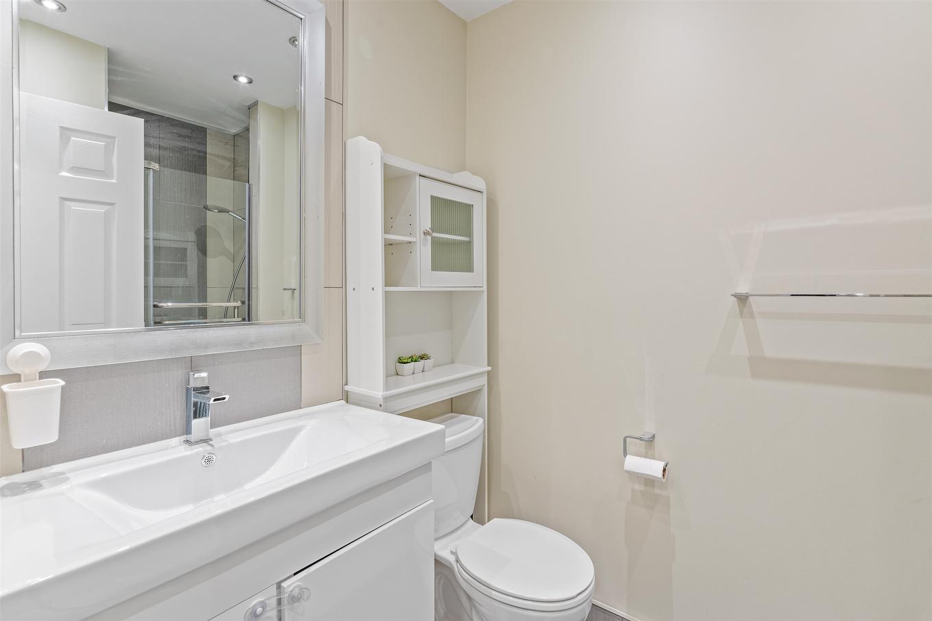 2535 Gordon Avenue, Port Coquitlam, BC