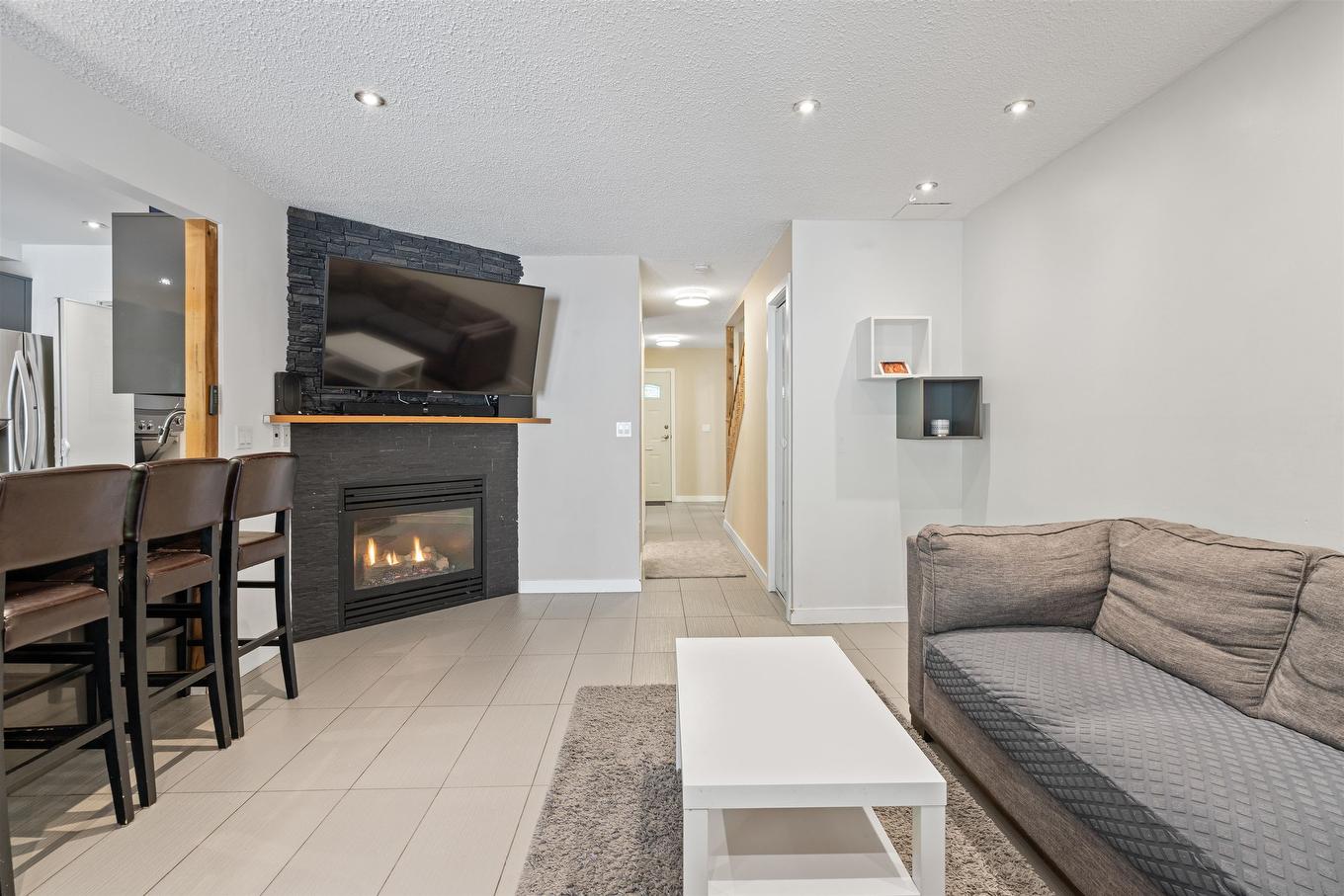 2535 Gordon Avenue, Port Coquitlam, BC