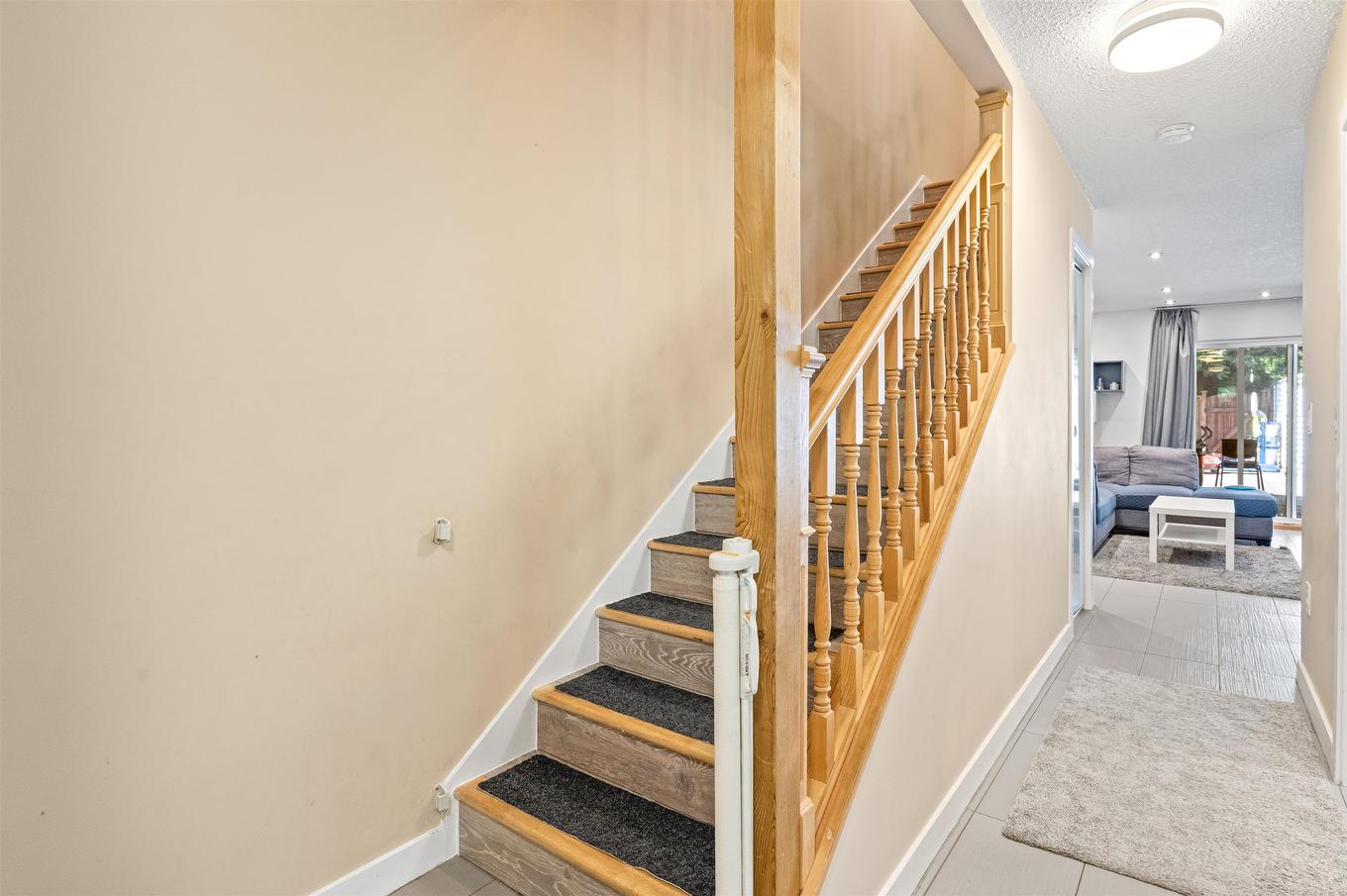 2535 Gordon Avenue, Port Coquitlam, BC