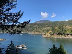 2A-1310 Sea Ranch Shoreline Gambier Island, BC V0N 1V0