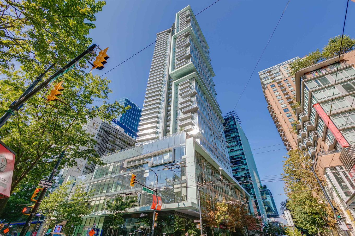 2608-777 Richards Street, Vancouver, BC