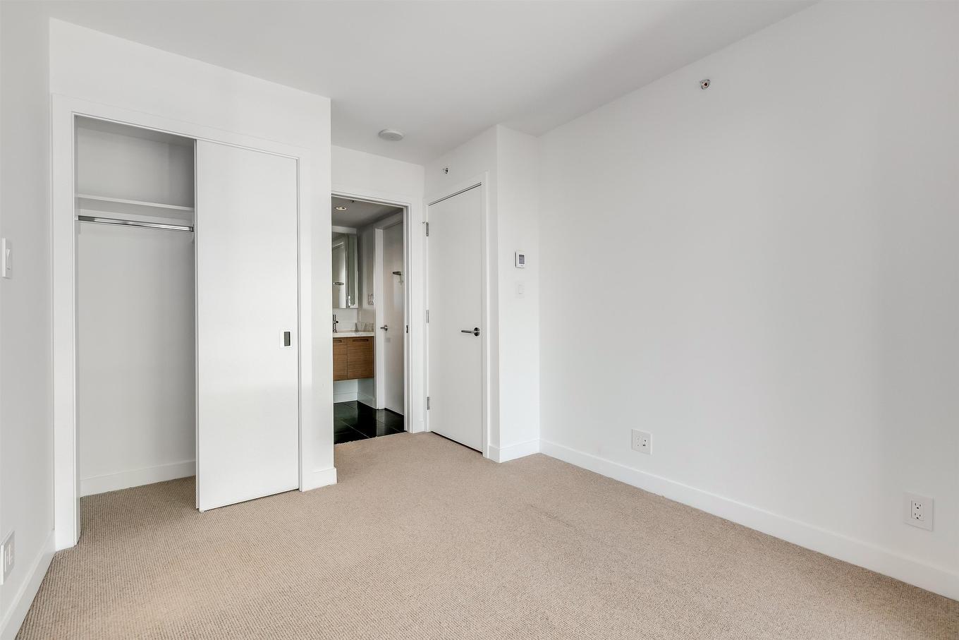 2608-777 Richards Street, Vancouver, BC