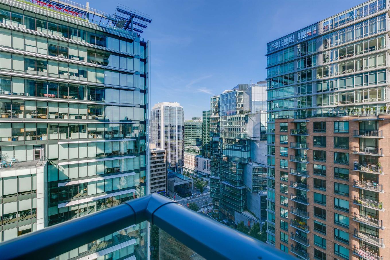 2608-777 Richards Street, Vancouver, BC