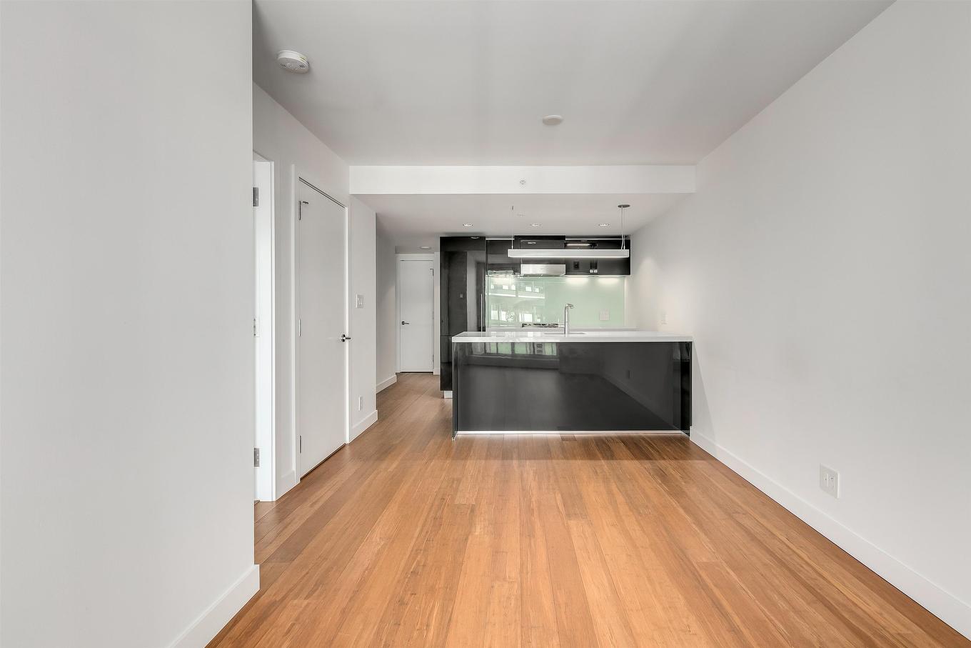 2608-777 Richards Street, Vancouver, BC