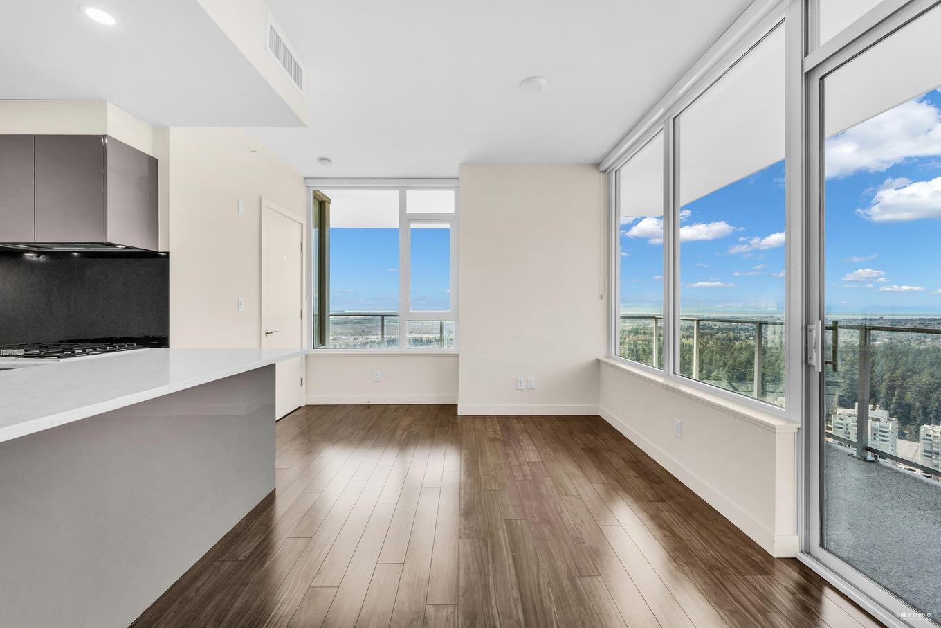 3605-6383 Mckay Avenue, Burnaby, BC