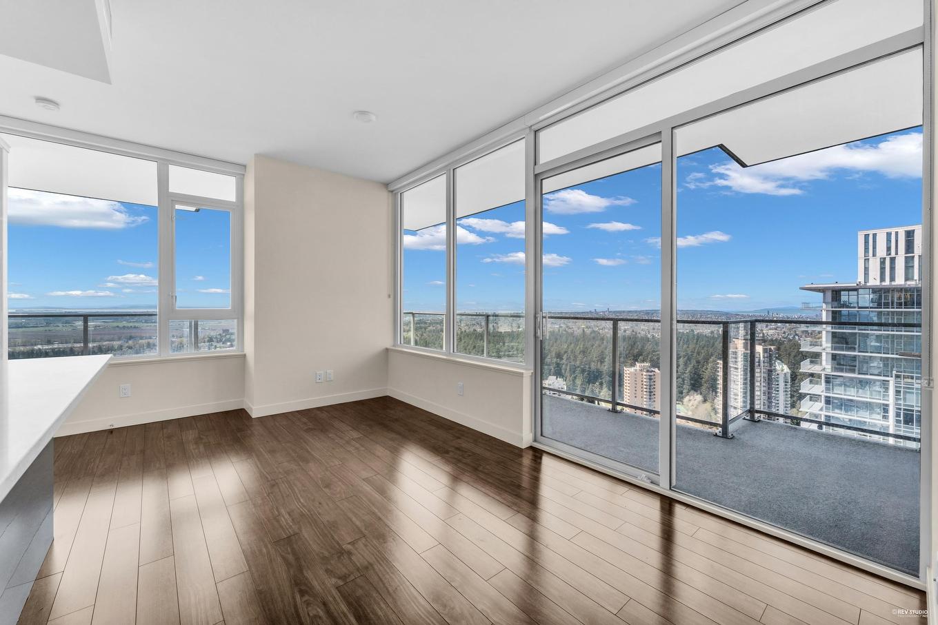 3605-6383 Mckay Avenue, Burnaby, BC