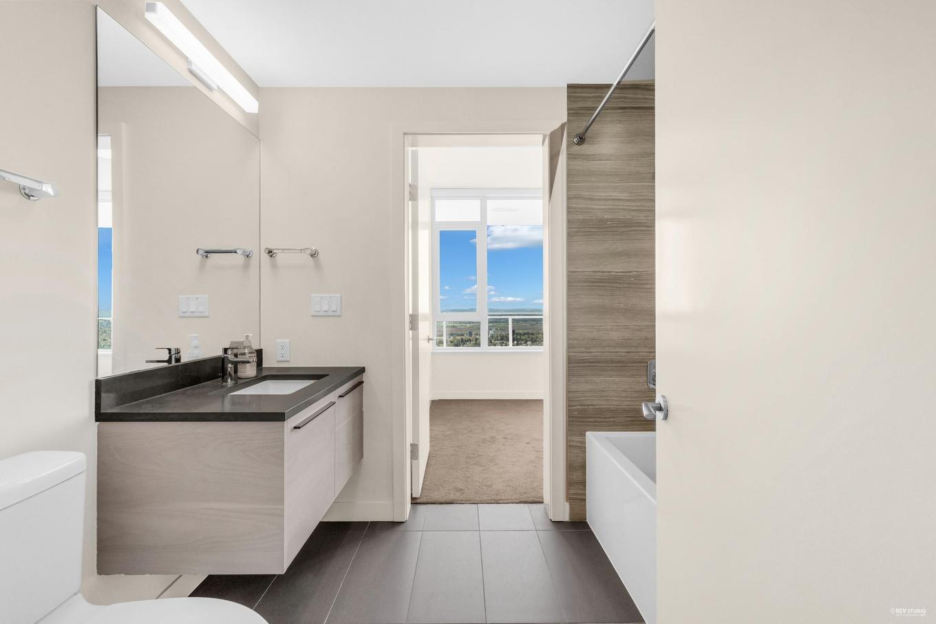 3605-6383 Mckay Avenue, Burnaby, BC