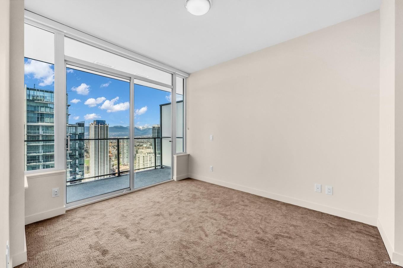 3605-6383 Mckay Avenue, Burnaby, BC