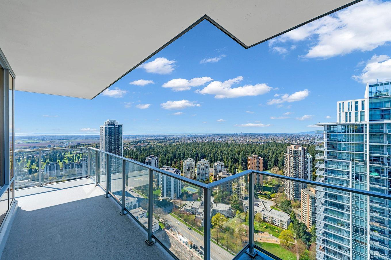 3605-6383 Mckay Avenue, Burnaby, BC