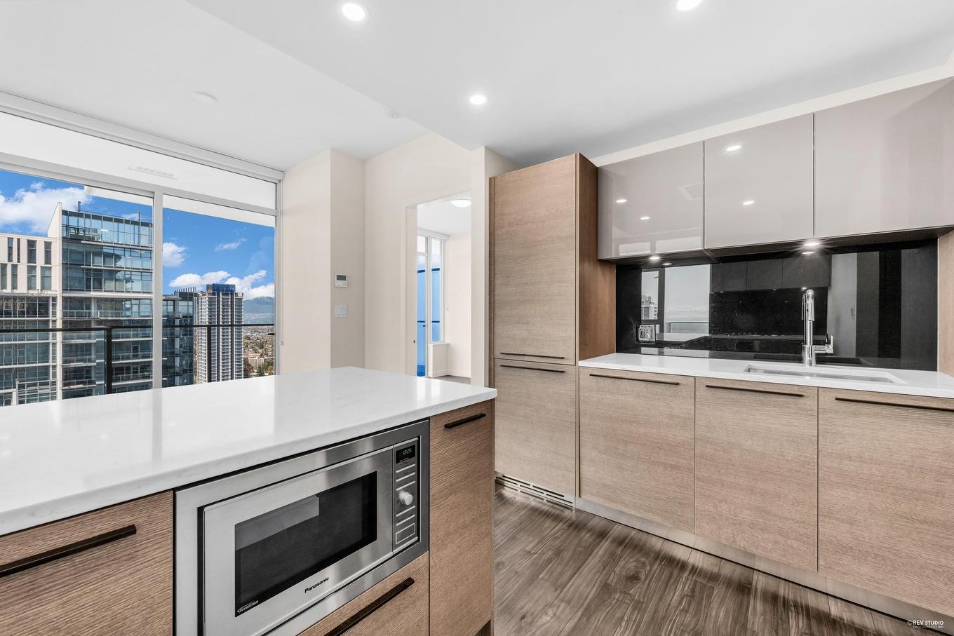 3605-6383 Mckay Avenue, Burnaby, BC