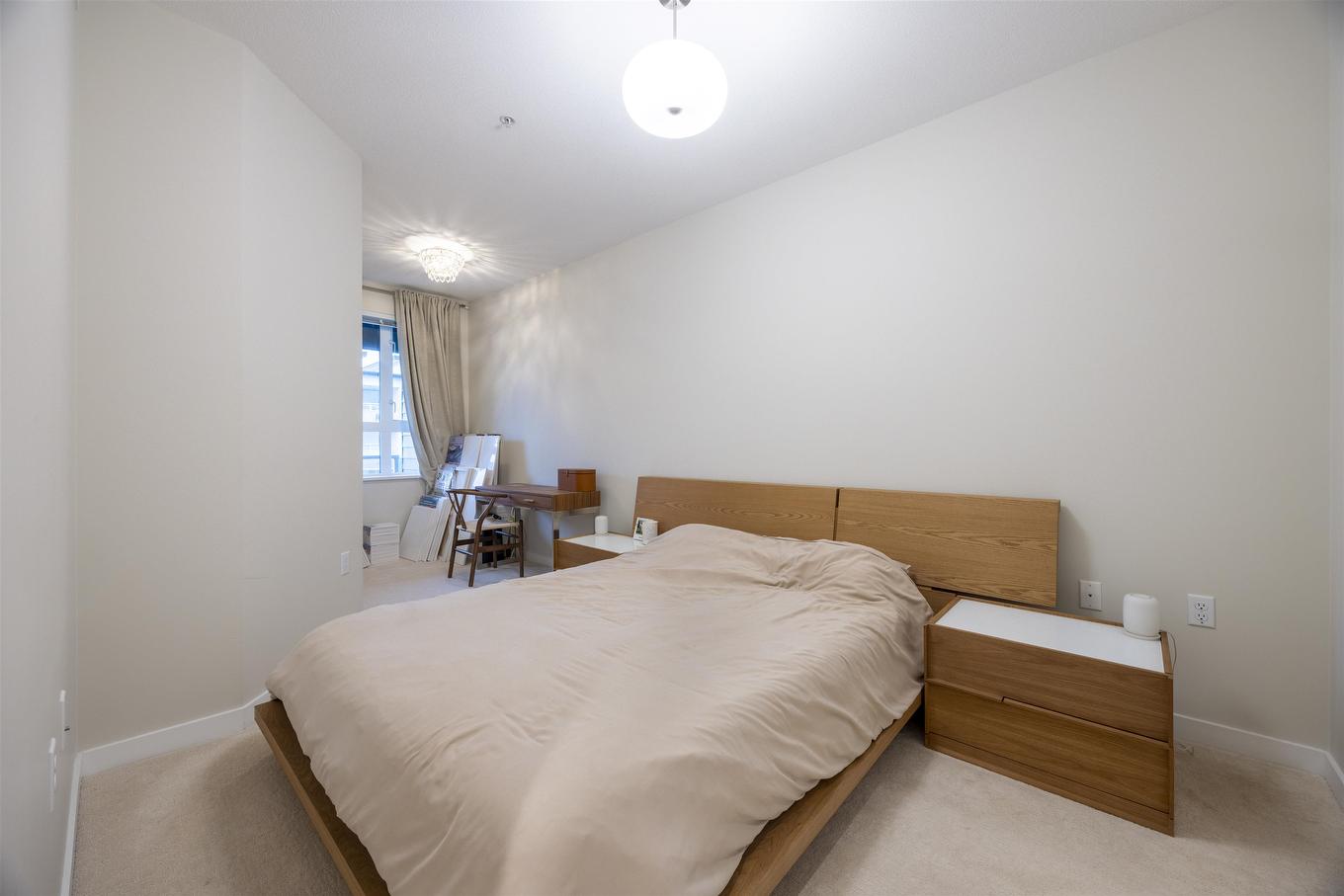 422-9213 Odlin Road, Richmond, BC