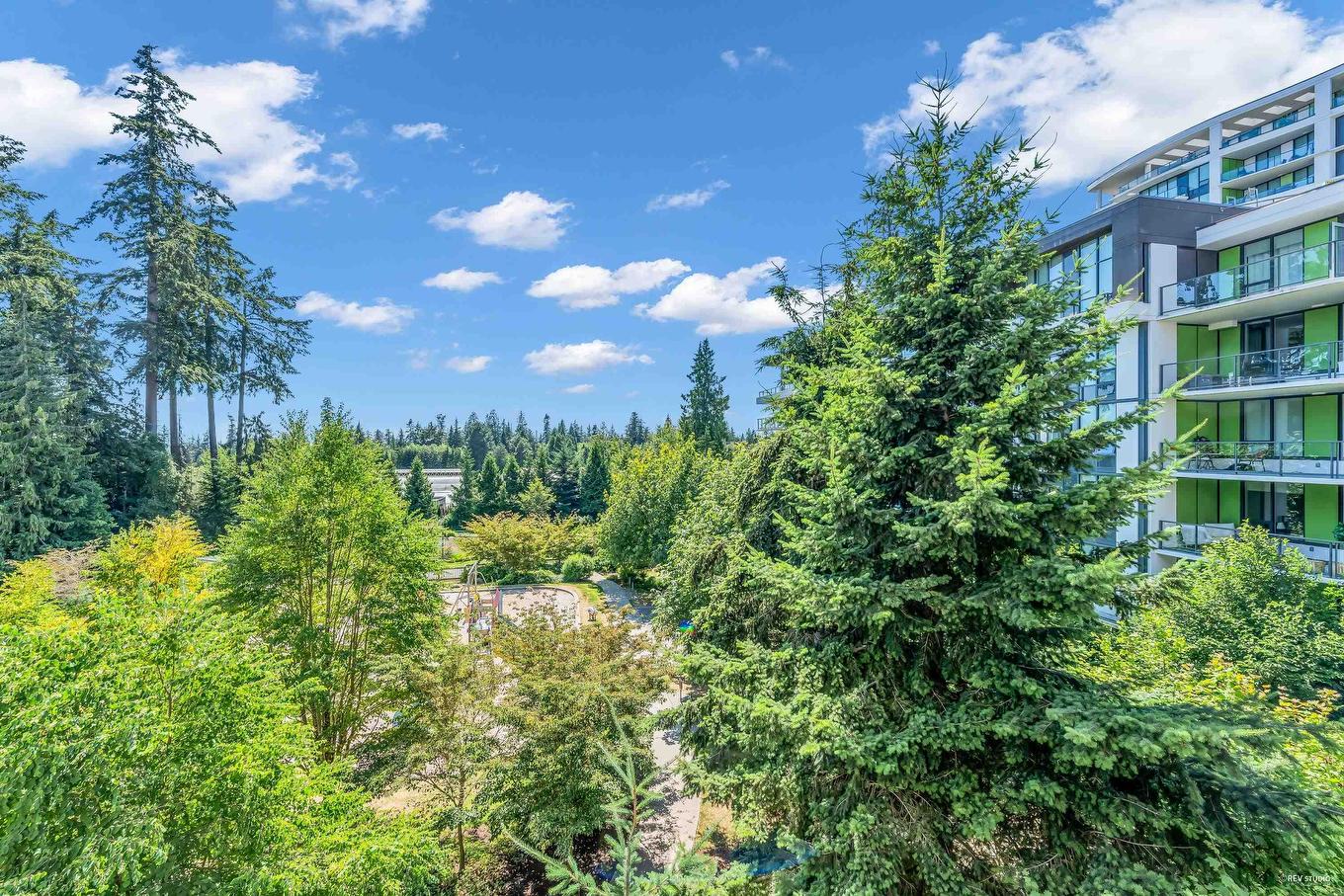 316-3581 Ross Drive, Vancouver, BC