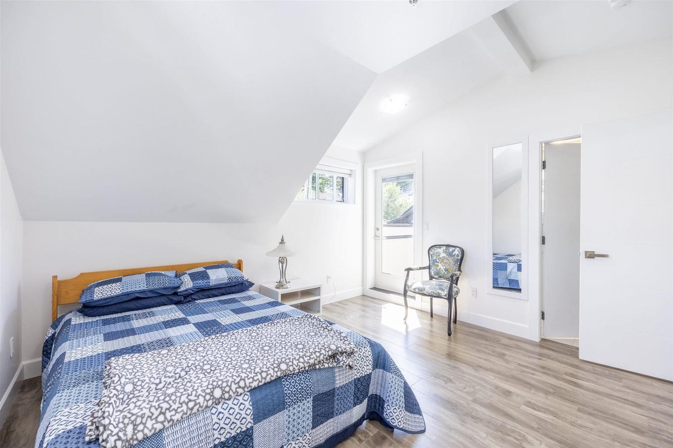 172 Ontario Place, Vancouver, BC