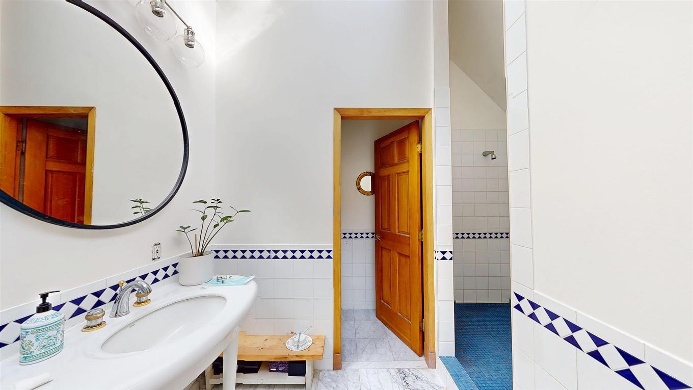 269 David Road, Bowen Island, BC