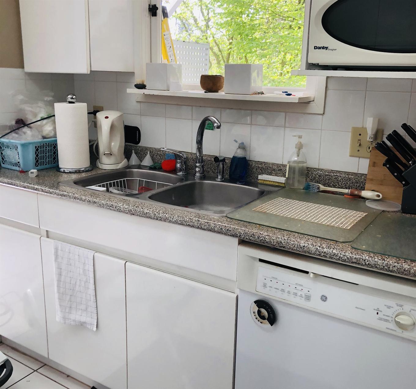 3870 37Th Avenue W, Vancouver, BC