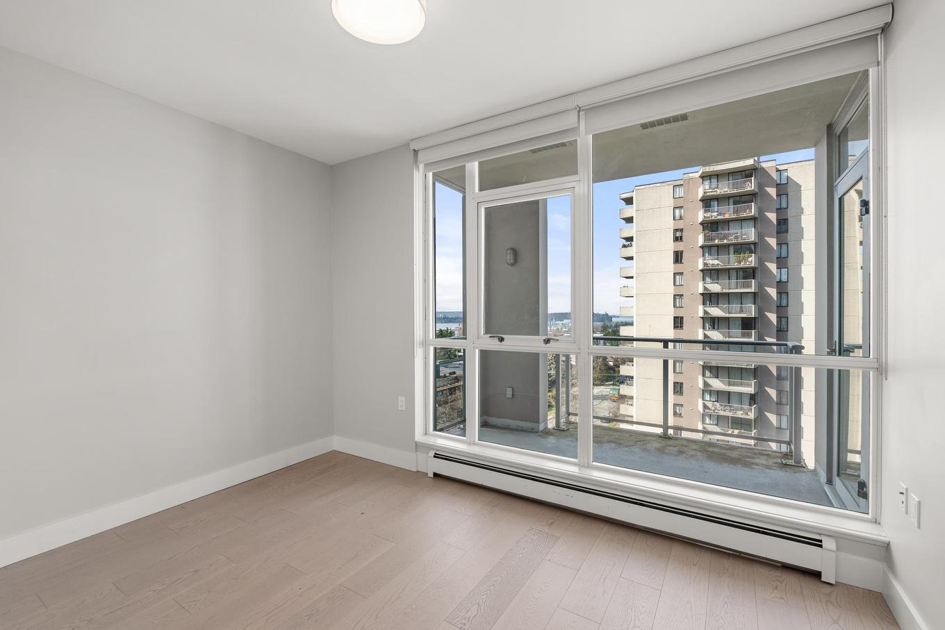 701-120 16Th Street W, North Vancouver, BC