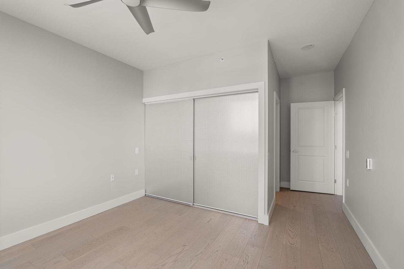 701-120 16Th Street W, North Vancouver, BC