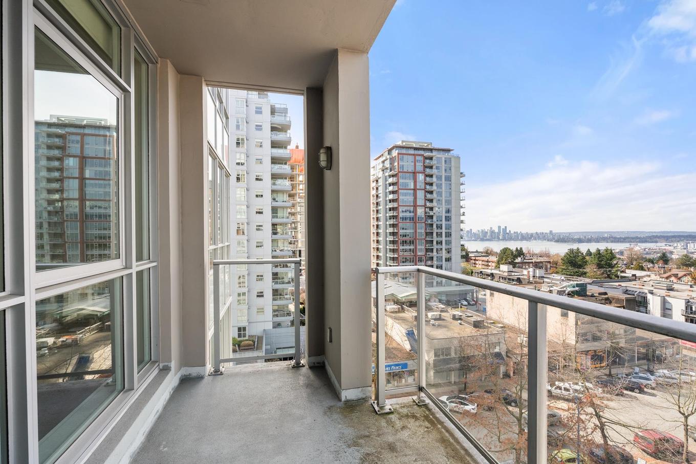 701-120 16Th Street W, North Vancouver, BC