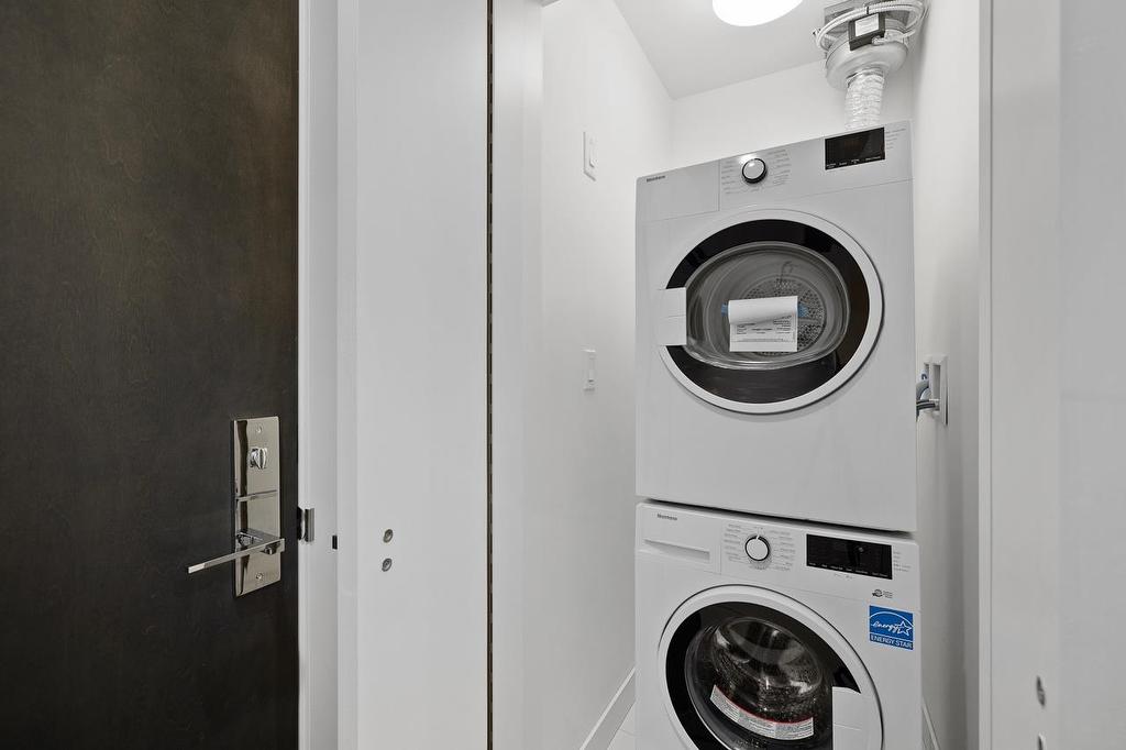 210-450 Westview Street, Coquitlam, BC