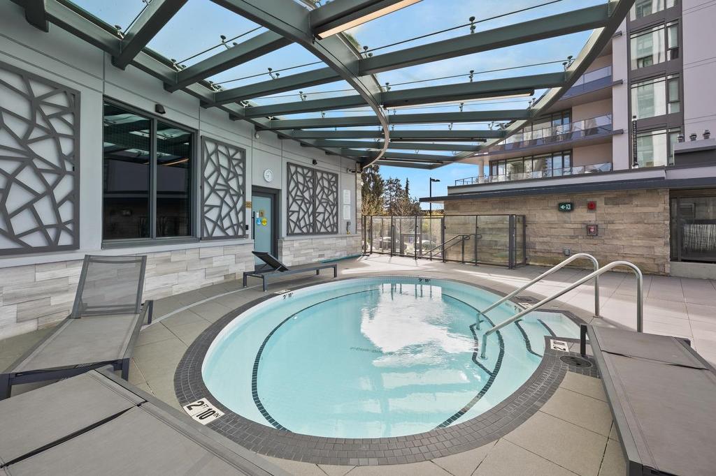 210-450 Westview Street, Coquitlam, BC