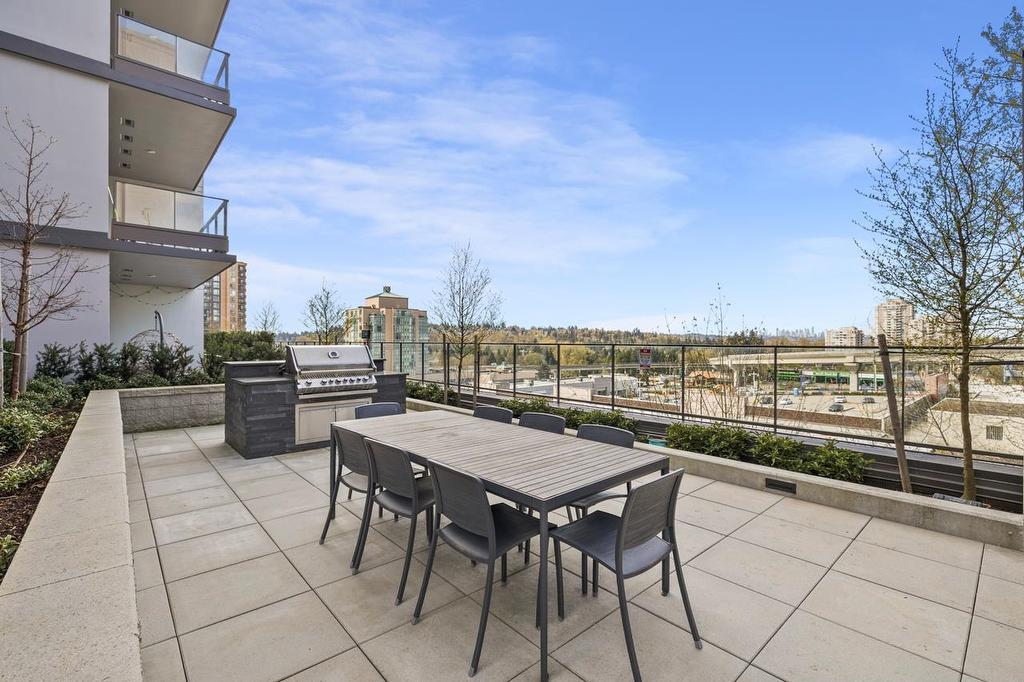 210-450 Westview Street, Coquitlam, BC