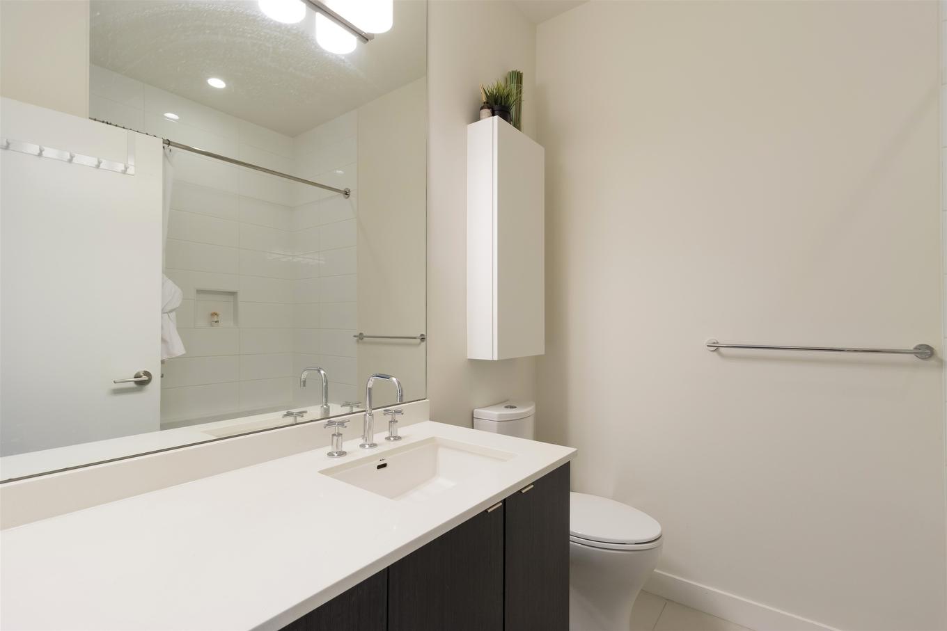 131 1St Avenue E, Vancouver, BC