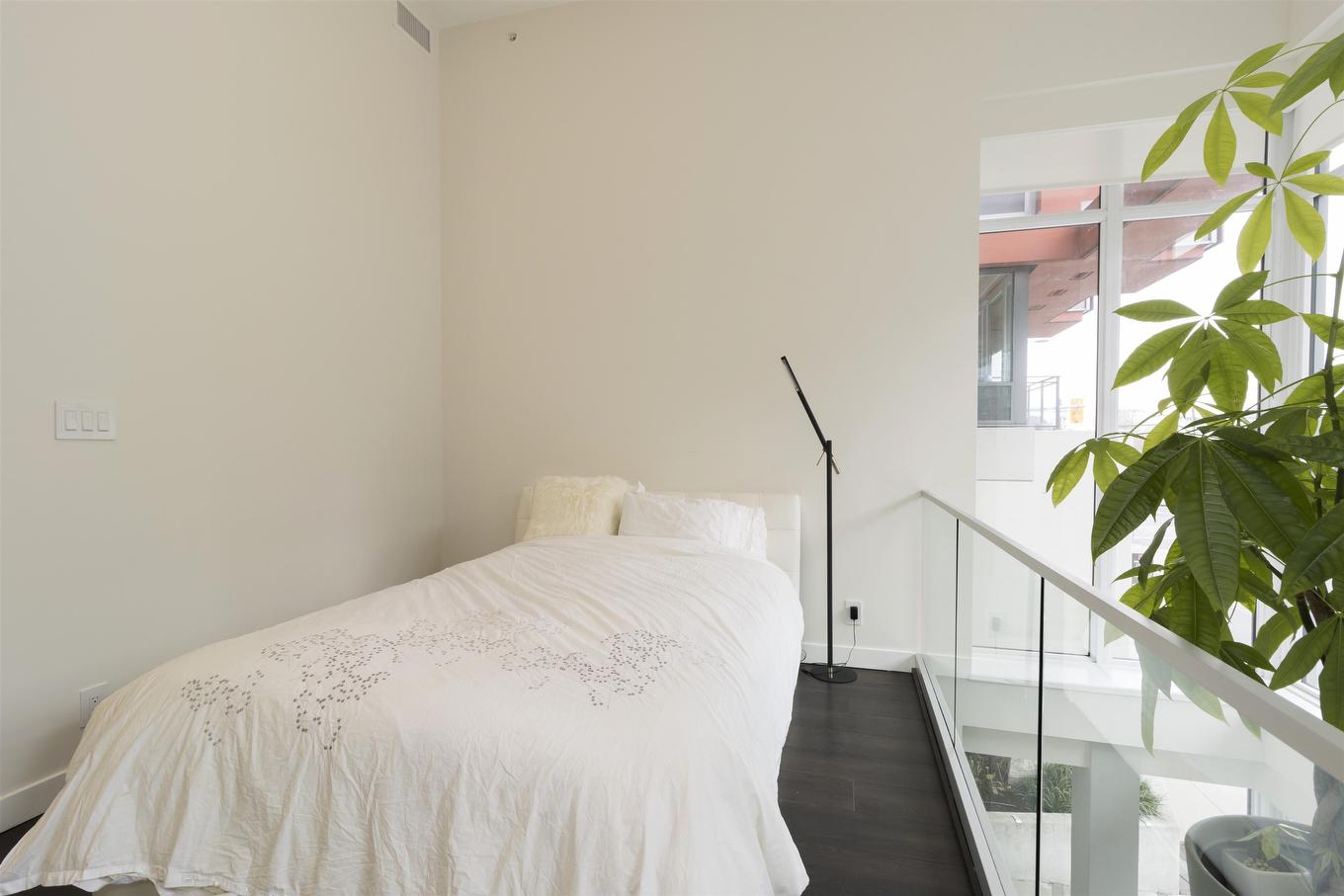 131 1St Avenue E, Vancouver, BC