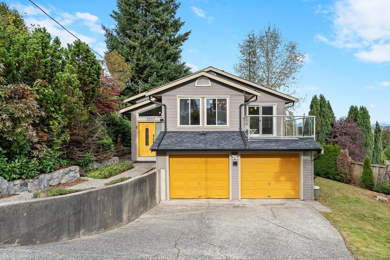 2217 Hillside Avenue, Coquitlam, BC