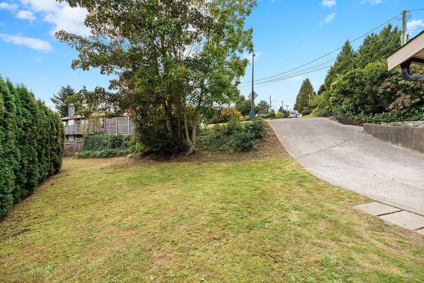 2217 Hillside Avenue, Coquitlam, BC