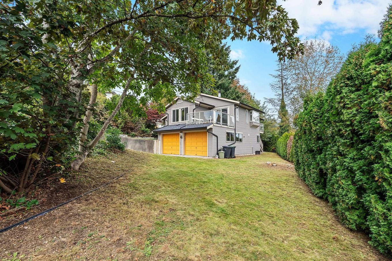 2217 Hillside Avenue, Coquitlam, BC