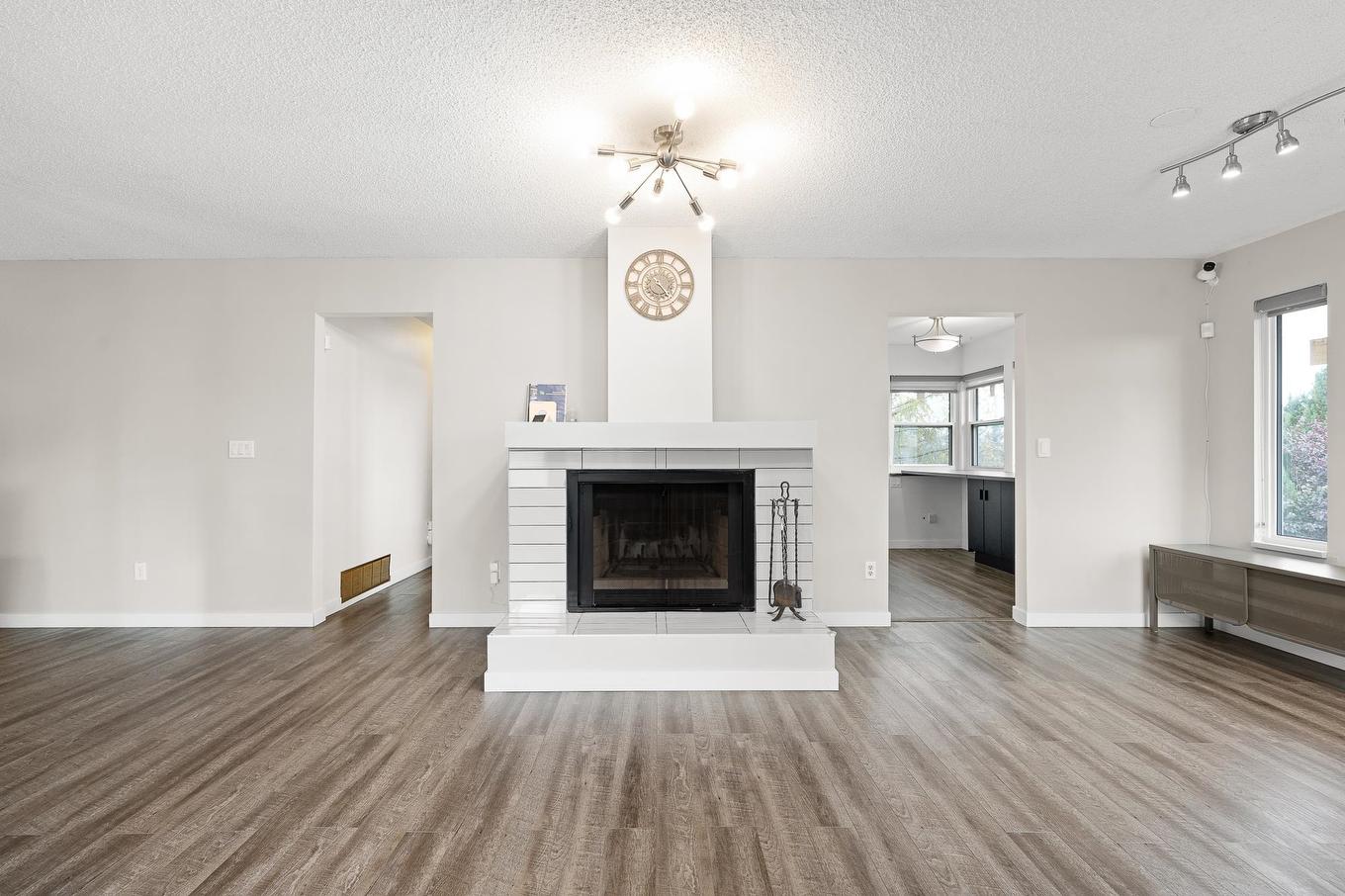 2217 Hillside Avenue, Coquitlam, BC