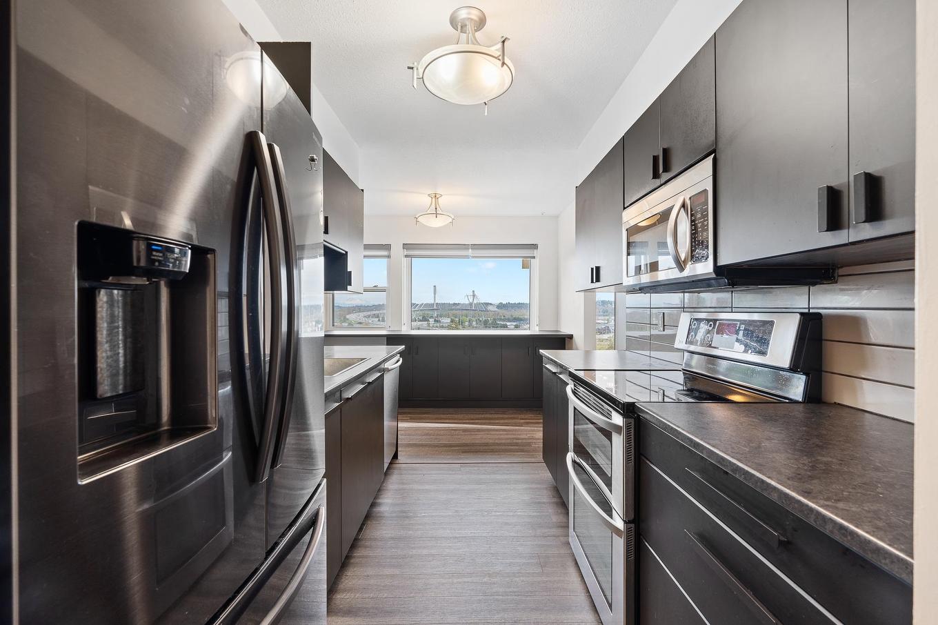 2217 Hillside Avenue, Coquitlam, BC