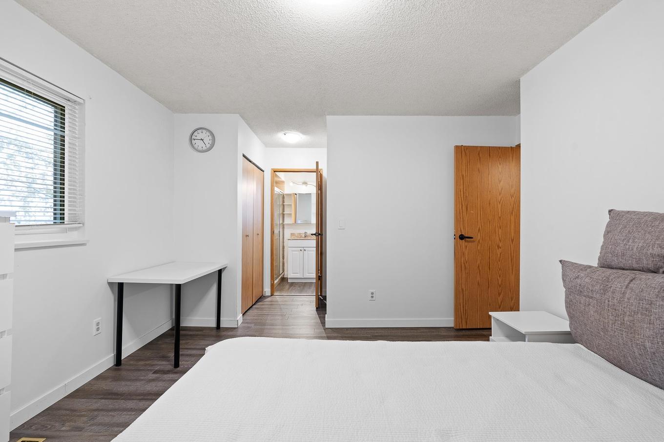 2217 Hillside Avenue, Coquitlam, BC