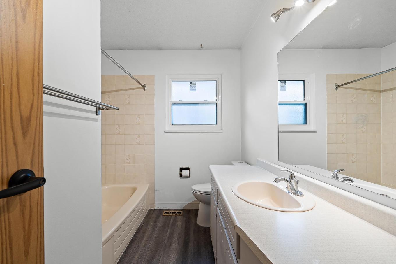 2217 Hillside Avenue, Coquitlam, BC