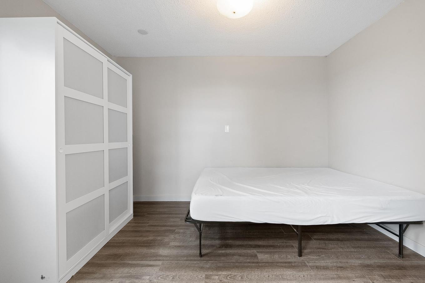 2217 Hillside Avenue, Coquitlam, BC