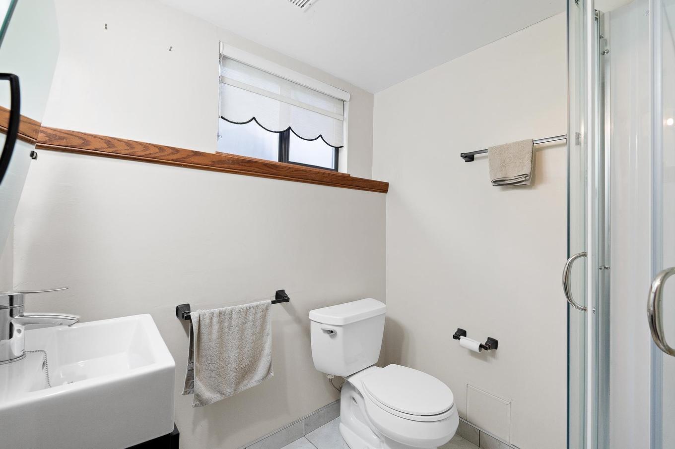 2217 Hillside Avenue, Coquitlam, BC