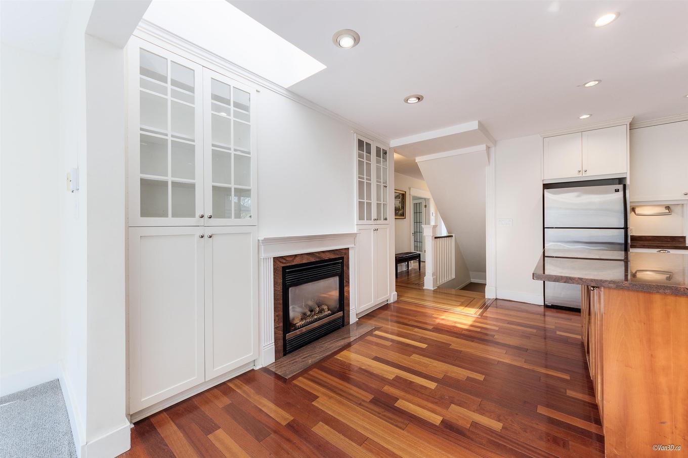 2146 33Rd Avenue W, Vancouver, BC