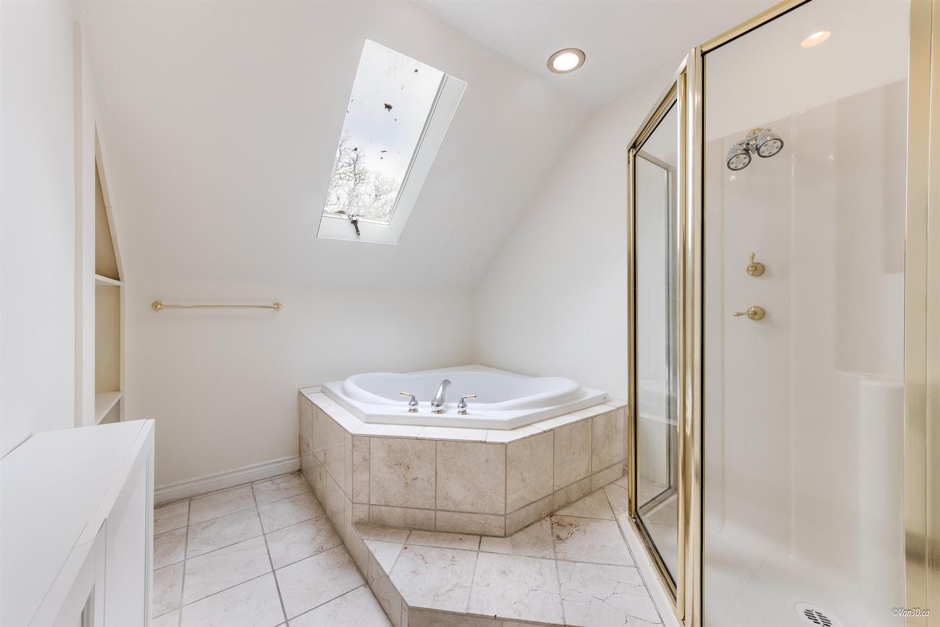 2146 33Rd Avenue W, Vancouver, BC