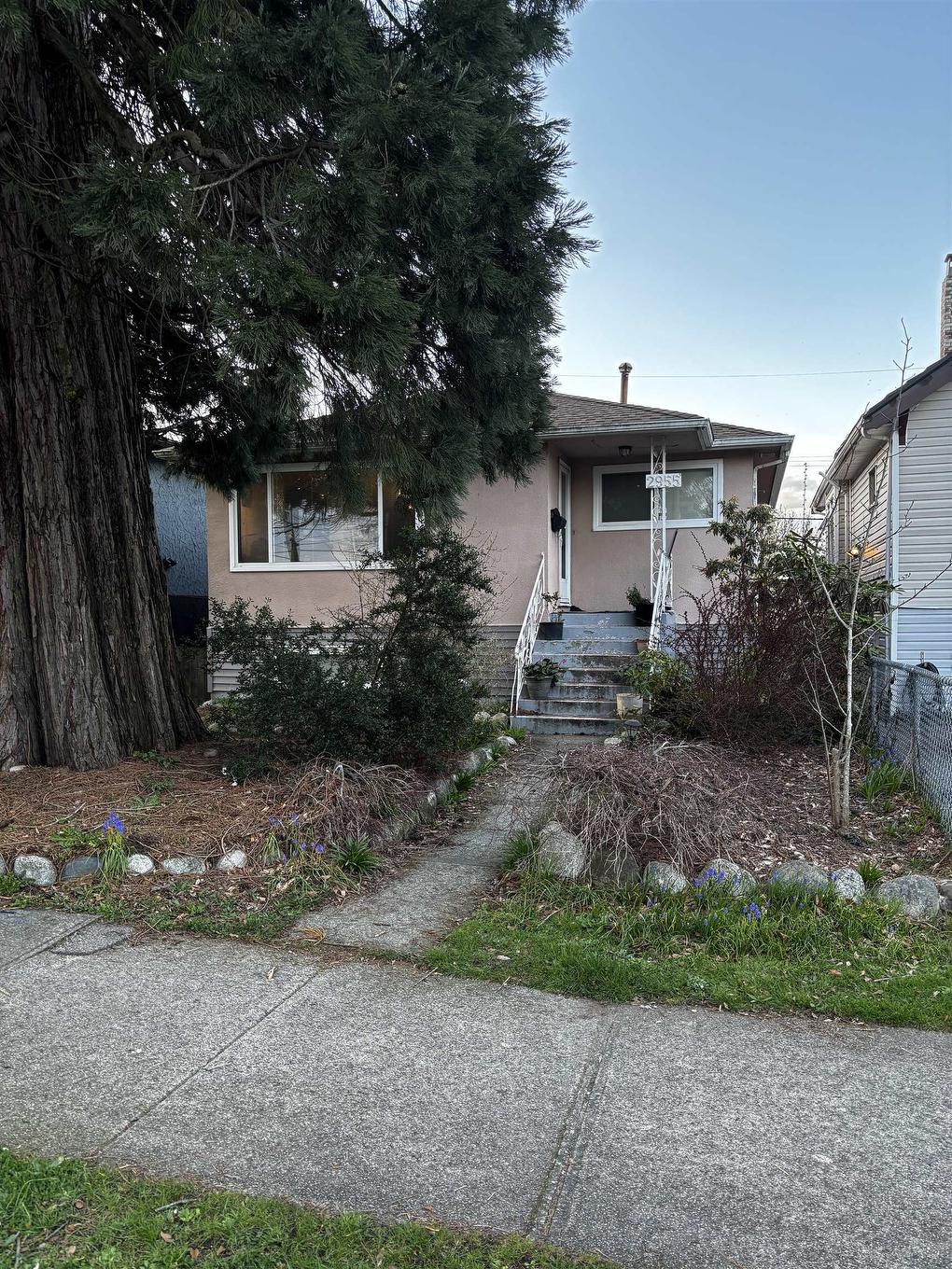 2955 29Th Avenue E, Vancouver, BC