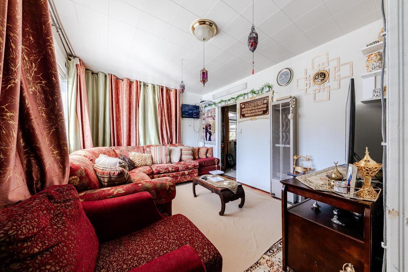 2617 Kingsway Avenue, Port Coquitlam, BC