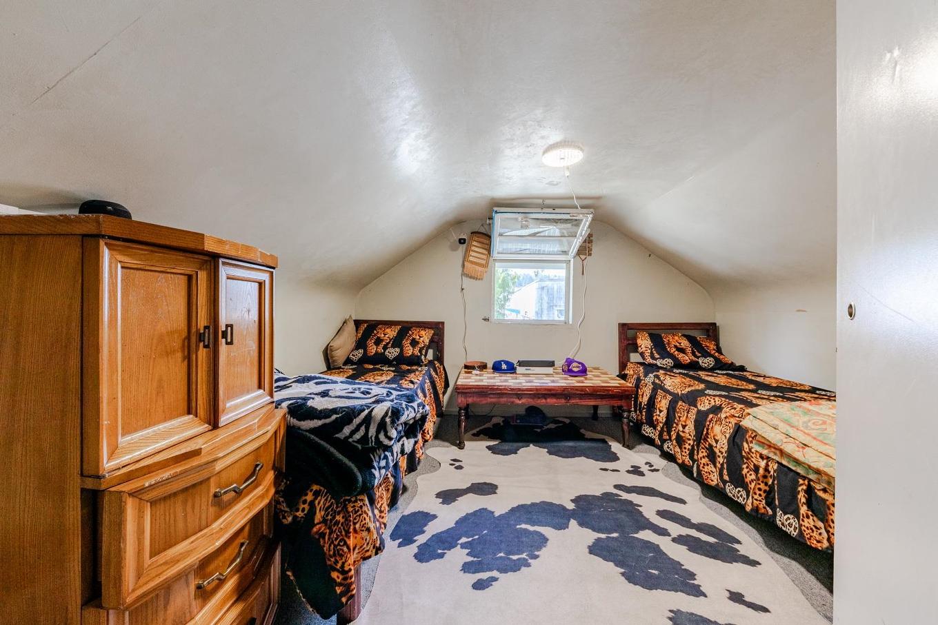 2617 Kingsway Avenue, Port Coquitlam, BC