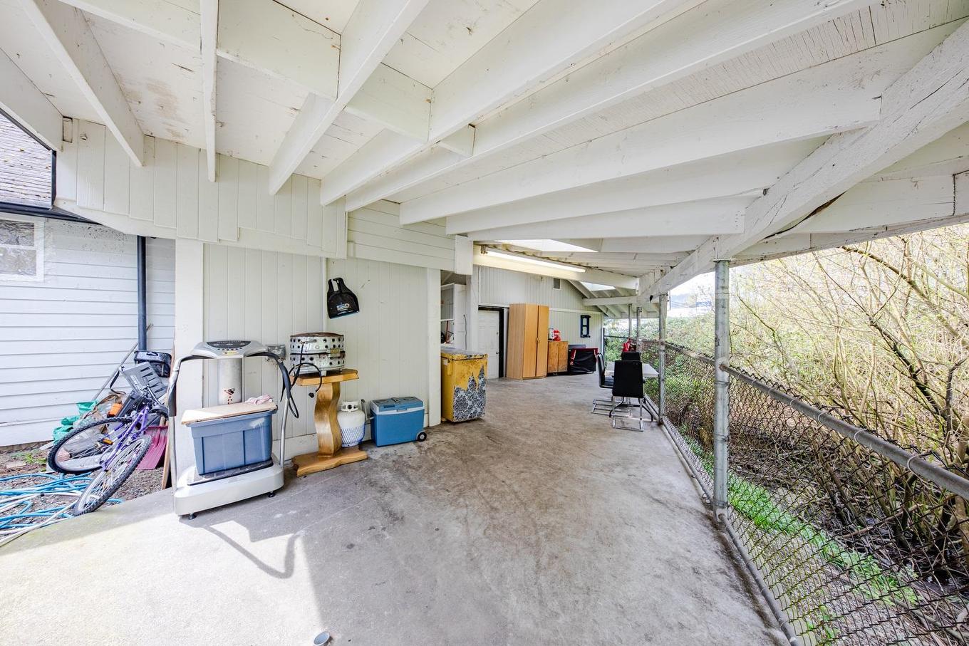 2617 Kingsway Avenue, Port Coquitlam, BC