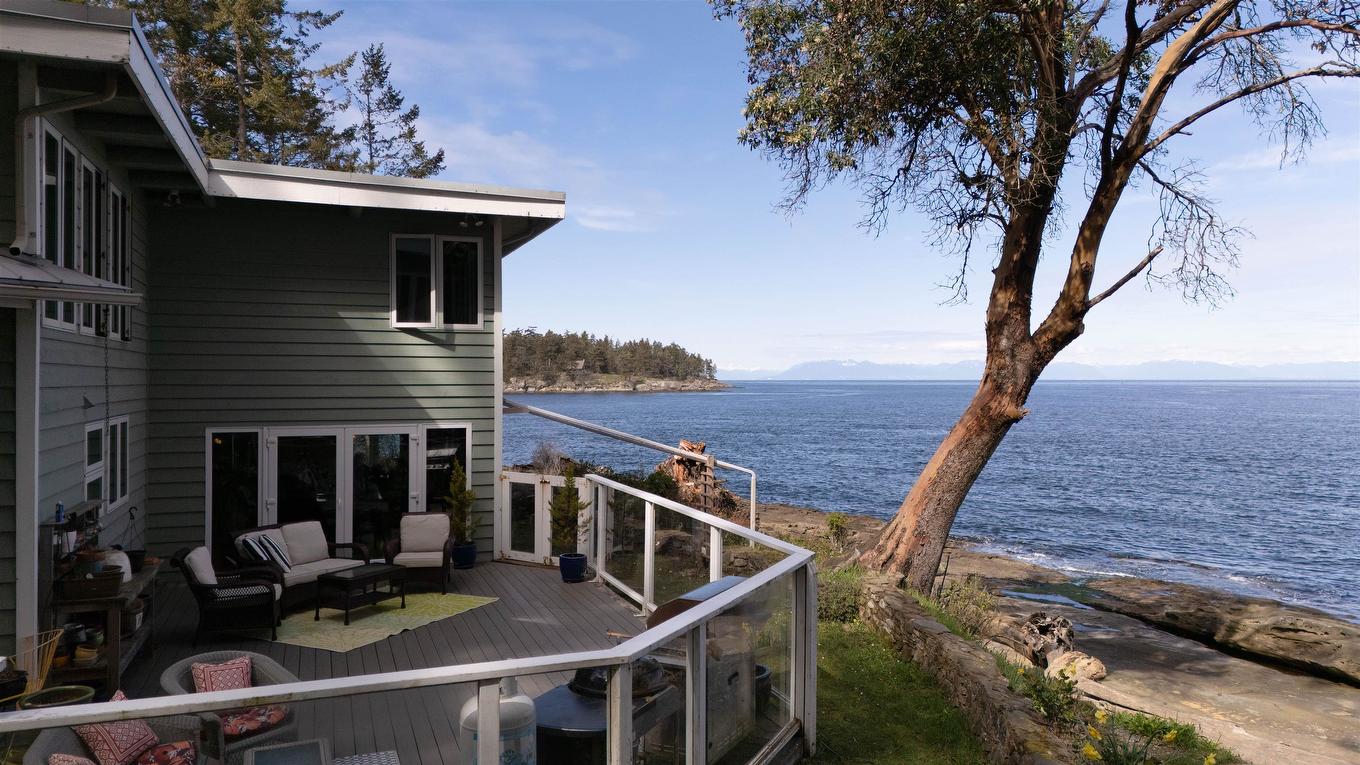 281 Bellhouse Road, Galiano Island, BC