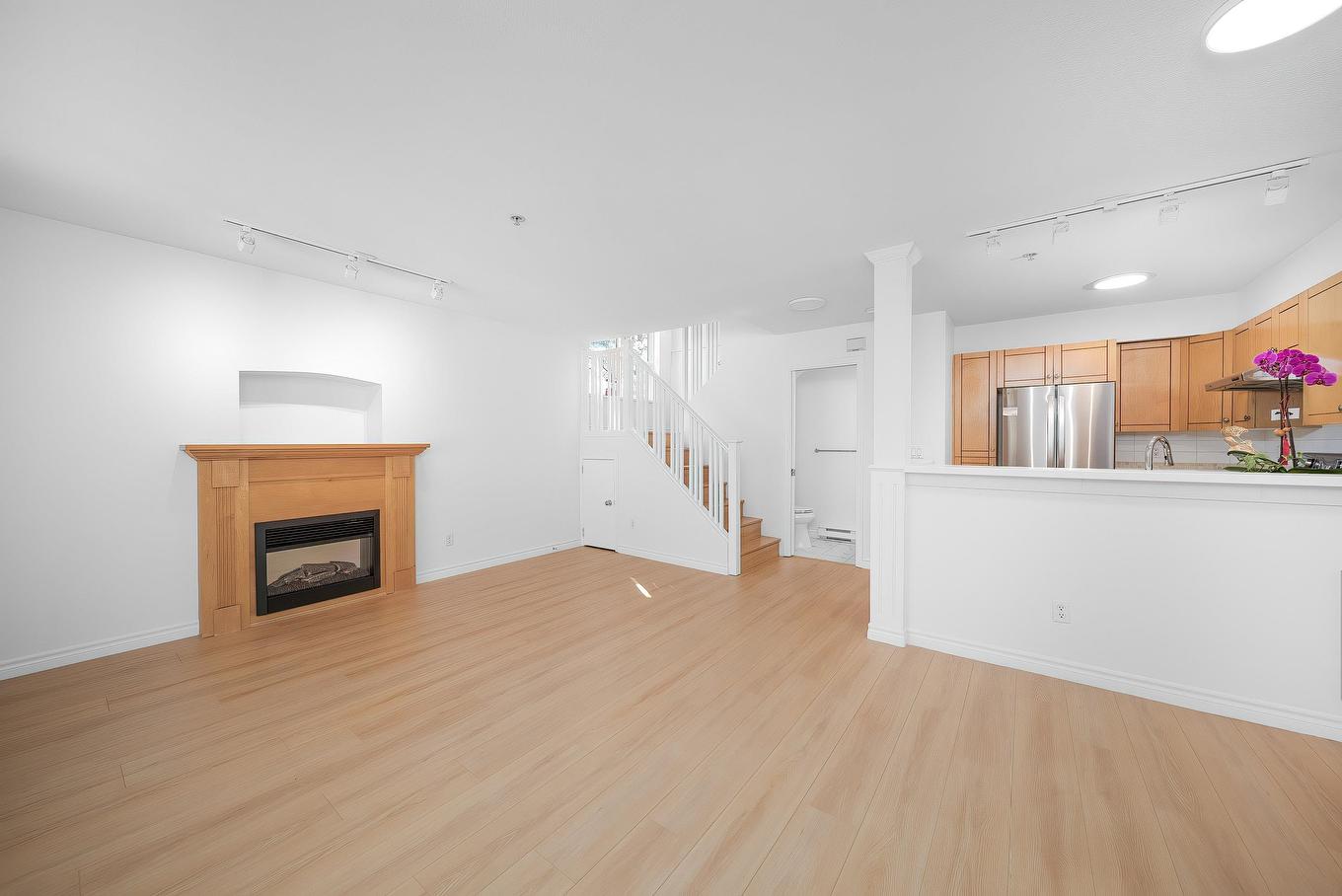 61-7128 Stride Avenue, Burnaby, BC