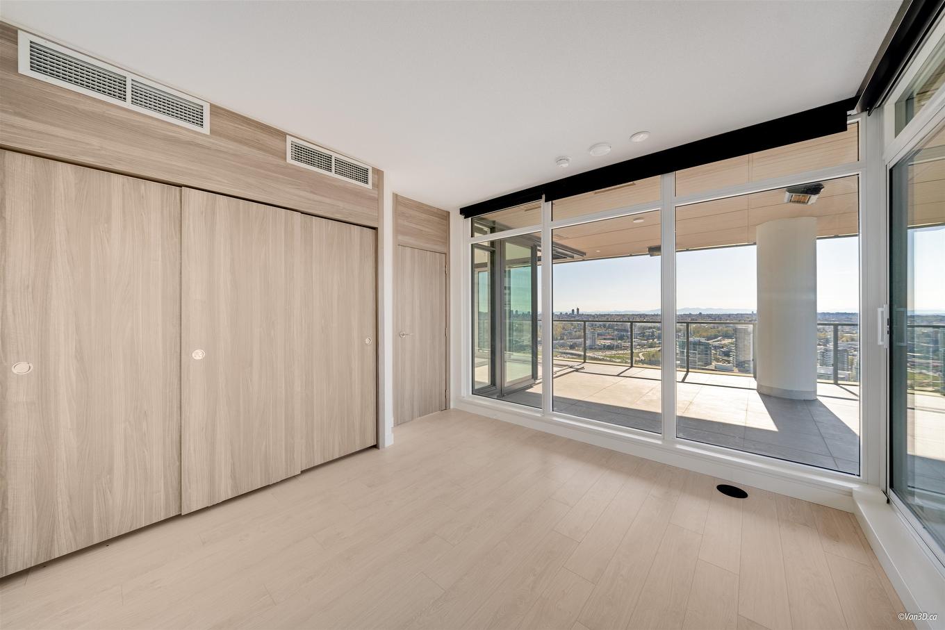 4203-4890 Lougheed Highway, Burnaby, BC