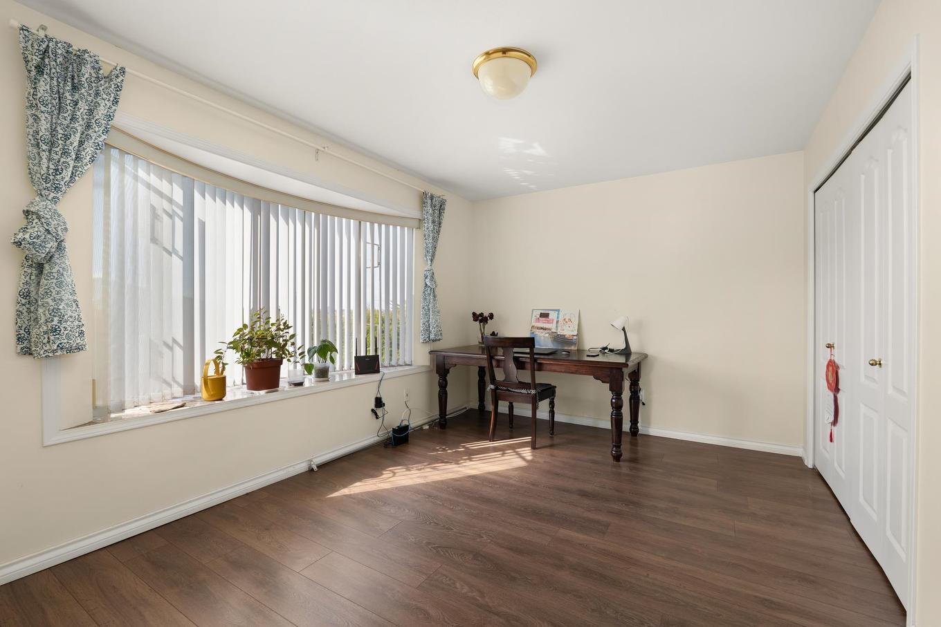 4055 Napier Street, Burnaby, BC