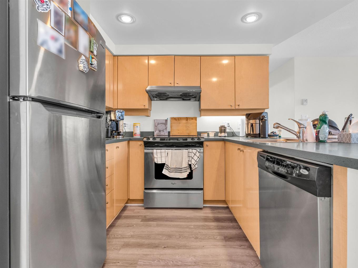 2206-1009 Expo Boulevard, Vancouver, BC