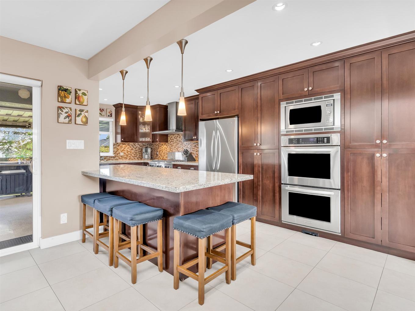 1601 Holdom Avenue, Burnaby, BC