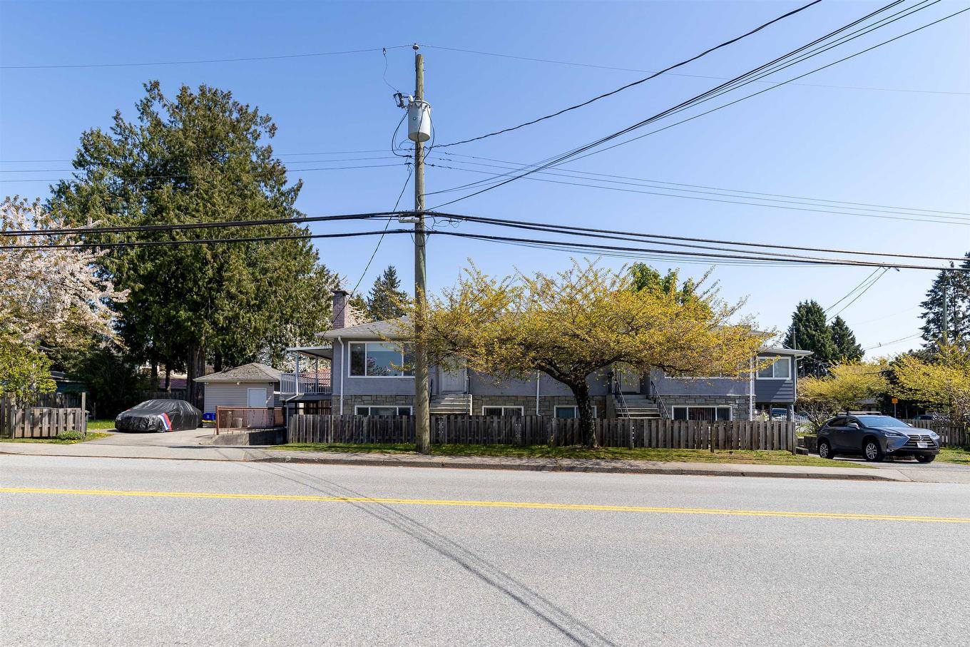 7250-52 Nelson Avenue, Burnaby, BC