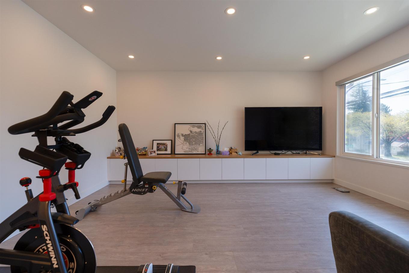 7250-52 Nelson Avenue, Burnaby, BC